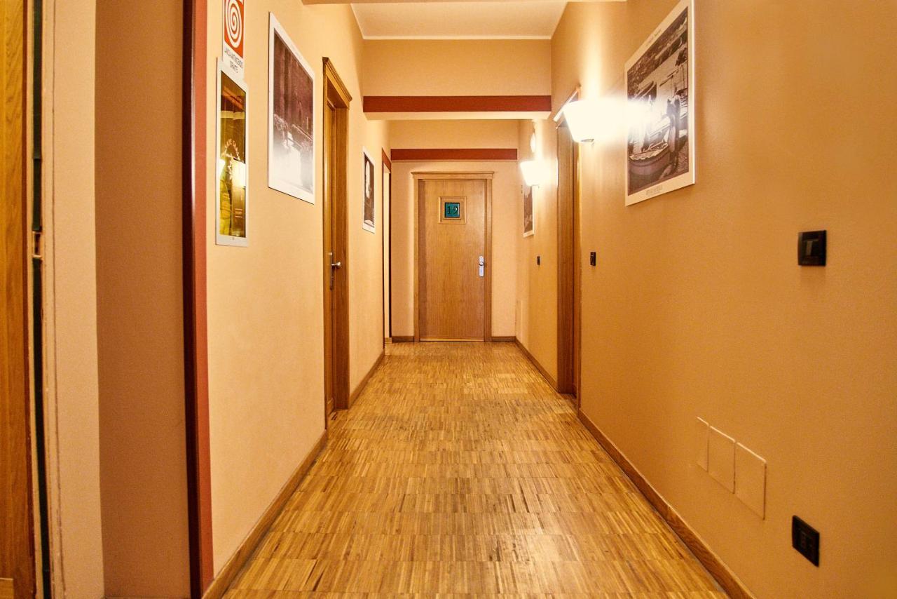 Rifugio Sapienza Nicolosi Exterior foto